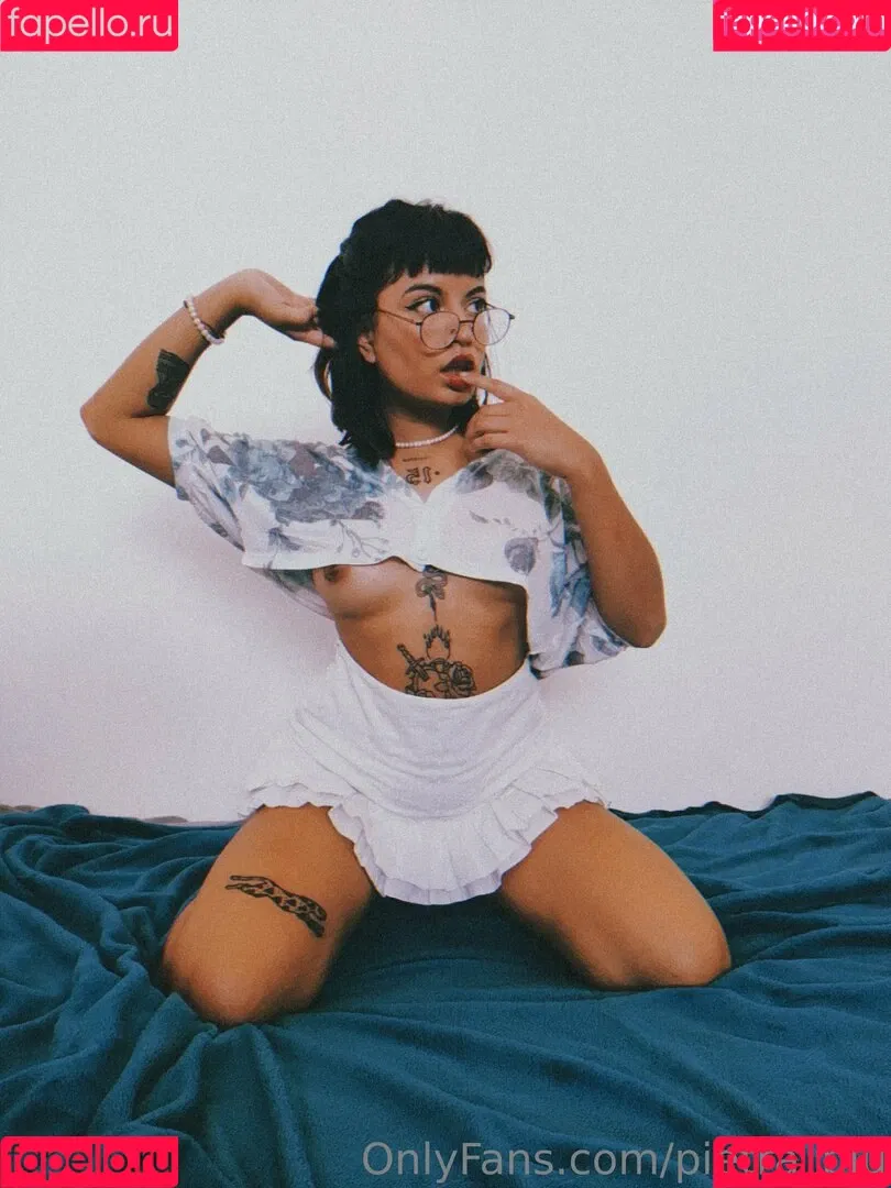 pietra_blu Onlyfans Photo Gallery 