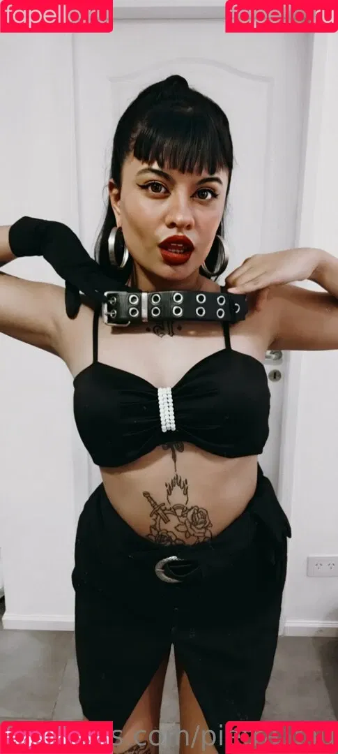 pietra_blu Onlyfans Photo Gallery 