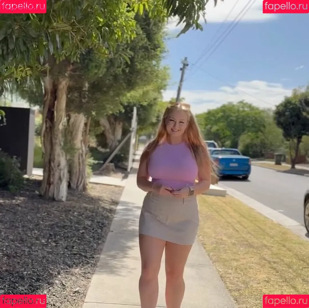 Lucy Adler Onlyfans Photo Gallery 