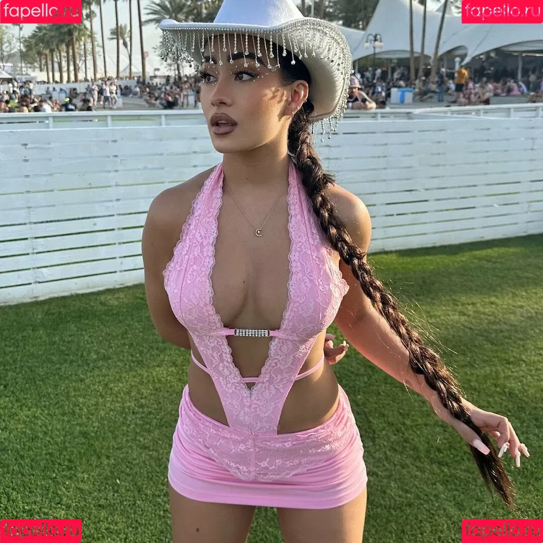 Marina Rivers Onlyfans Photo Gallery 