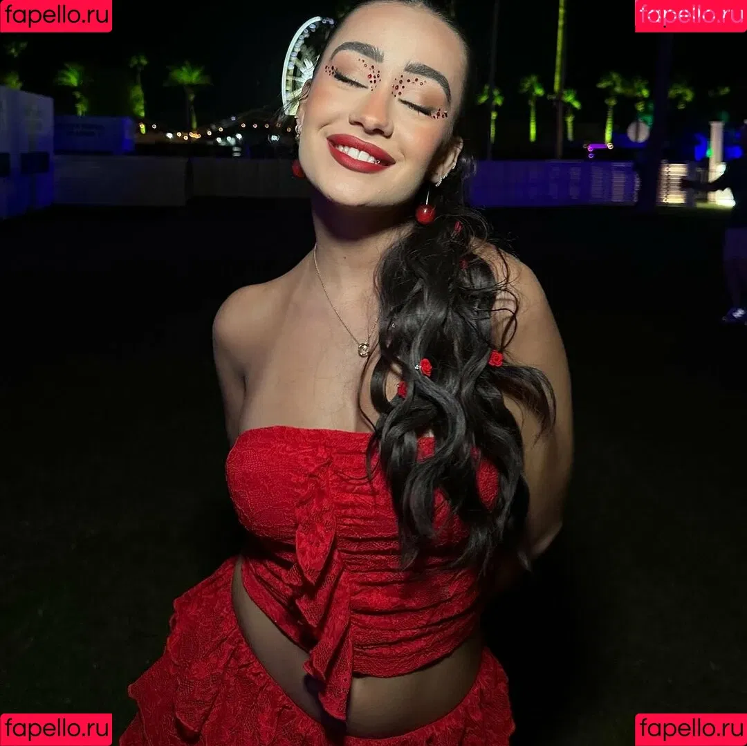 Marina Rivers Onlyfans Photo Gallery 