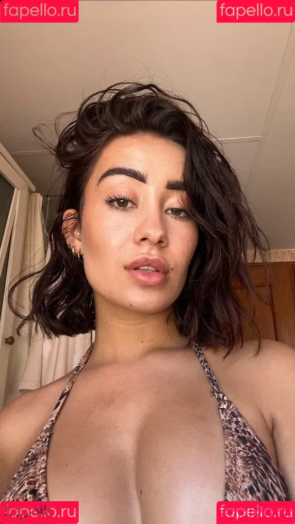 Marina Rivers Onlyfans Photo Gallery 