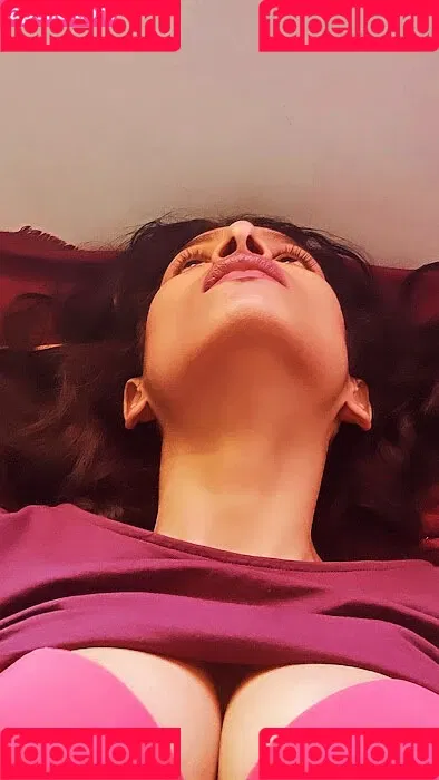 Jikki Nair Onlyfans Photo Gallery 