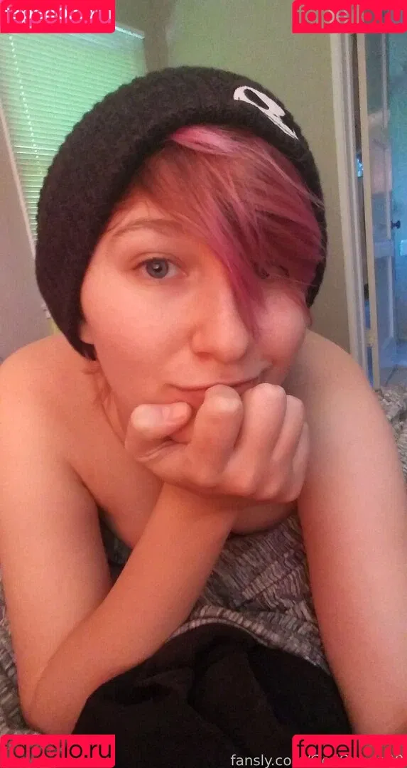 GodQueen99 Onlyfans Photo Gallery 