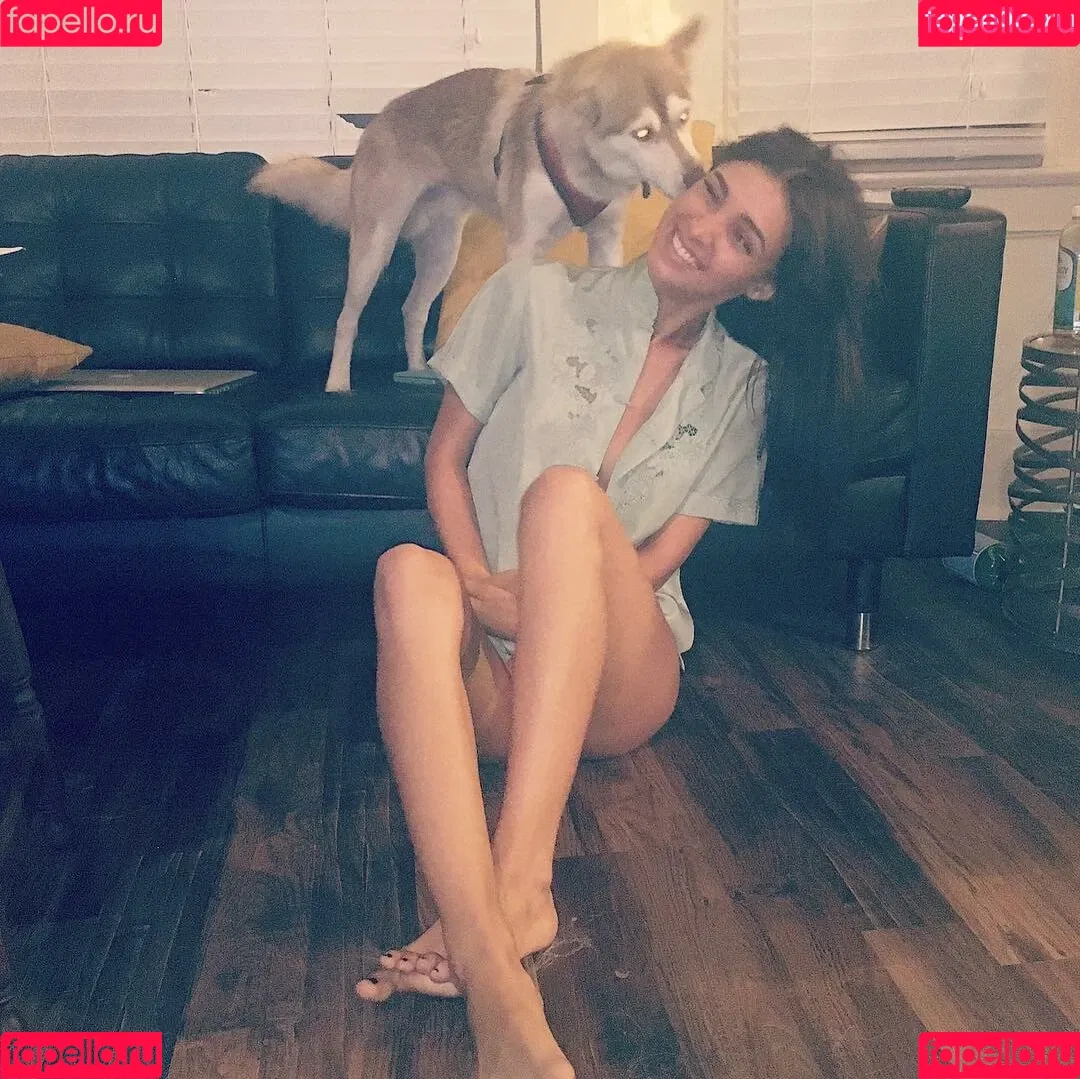 Denyse Tontz Onlyfans Photo Gallery 