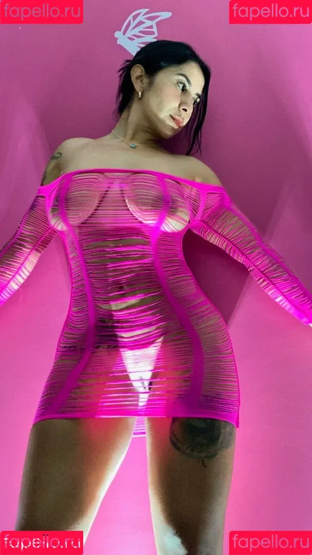 Daniela Benítez Onlyfans Photo Gallery 