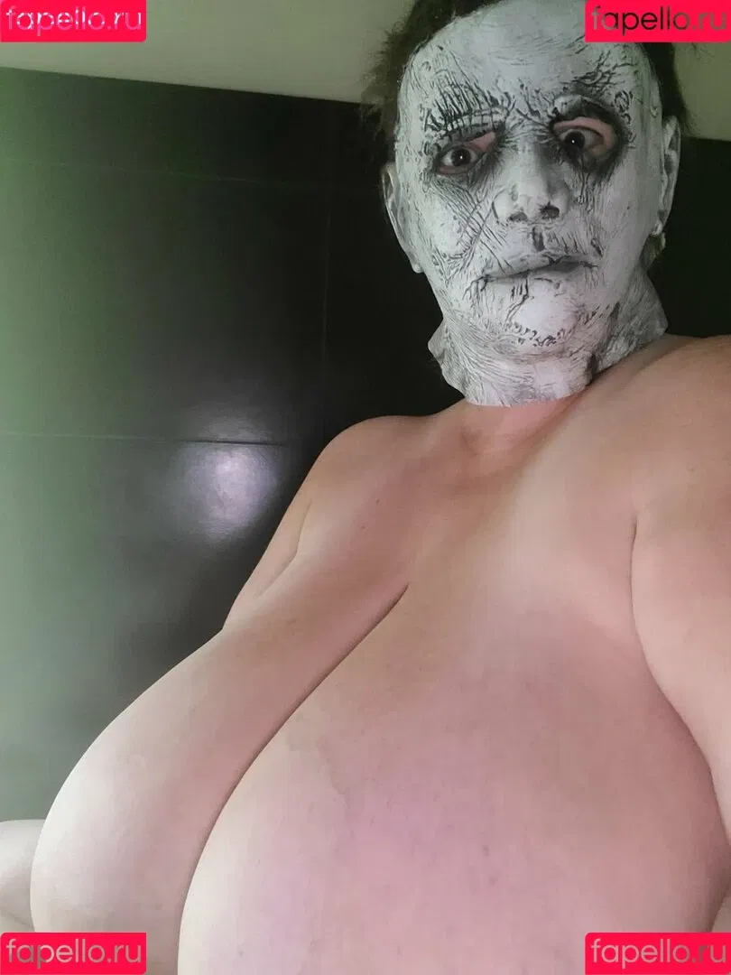 Big TiTTy Mama VIP Onlyfans Photo Gallery 