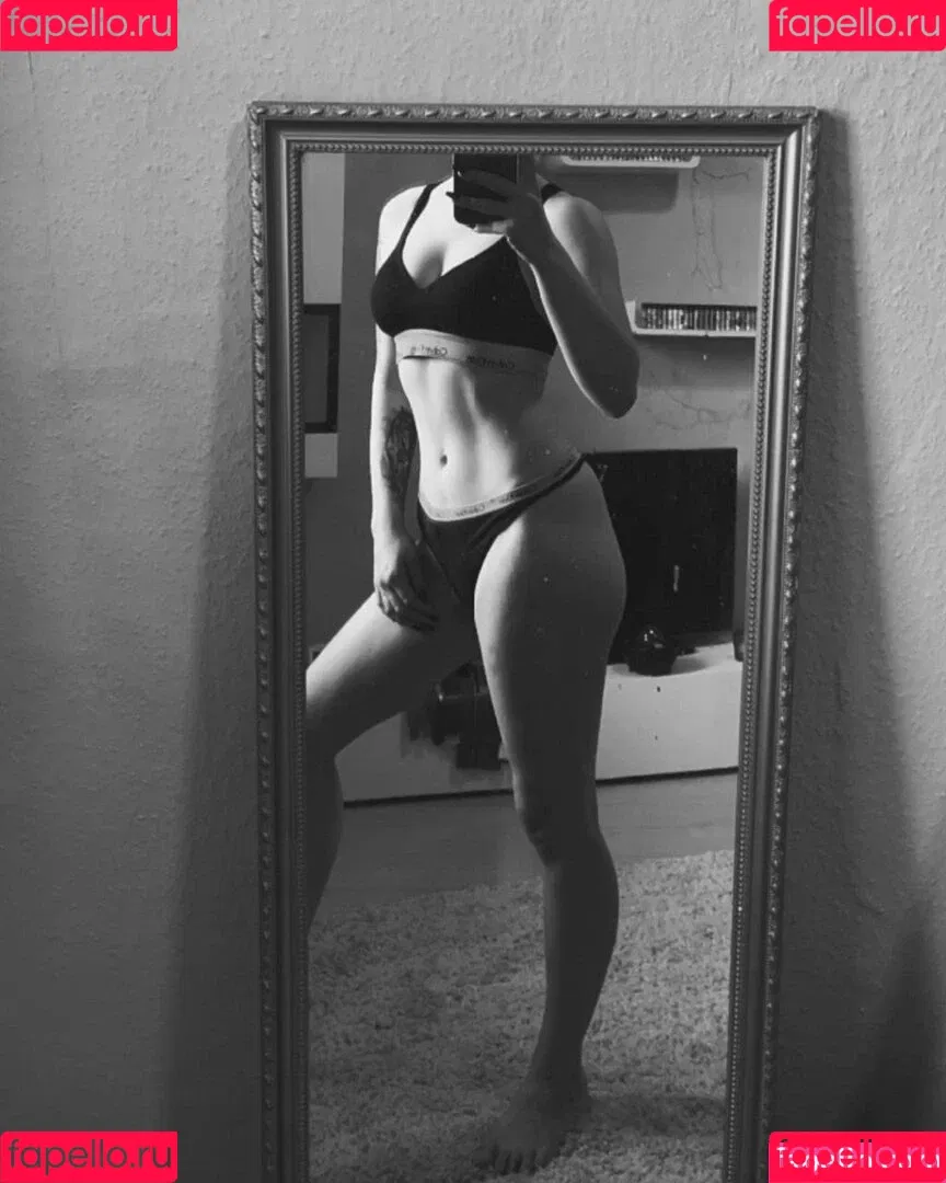 Nessi.rxh Onlyfans Photo Gallery 