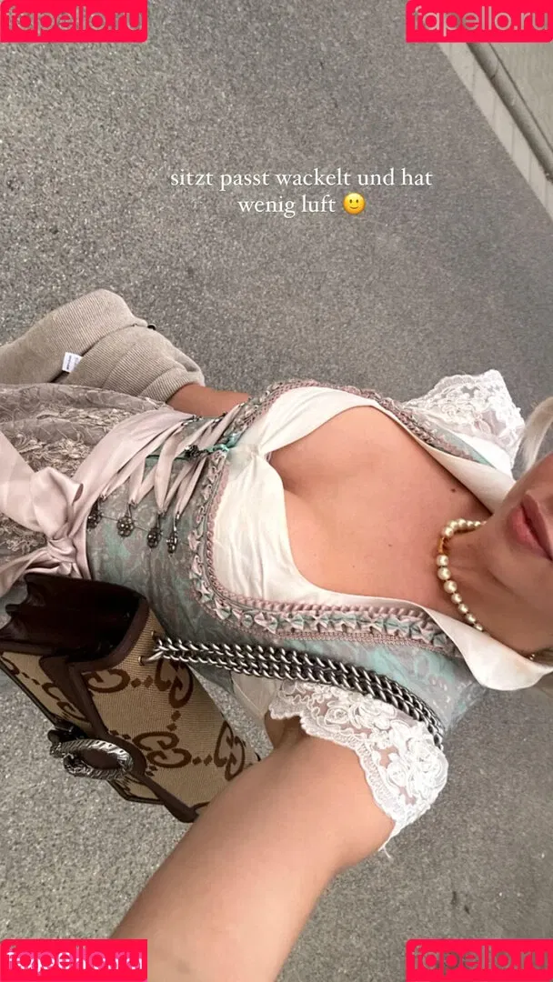 Kim Schiele Onlyfans Photo Gallery 