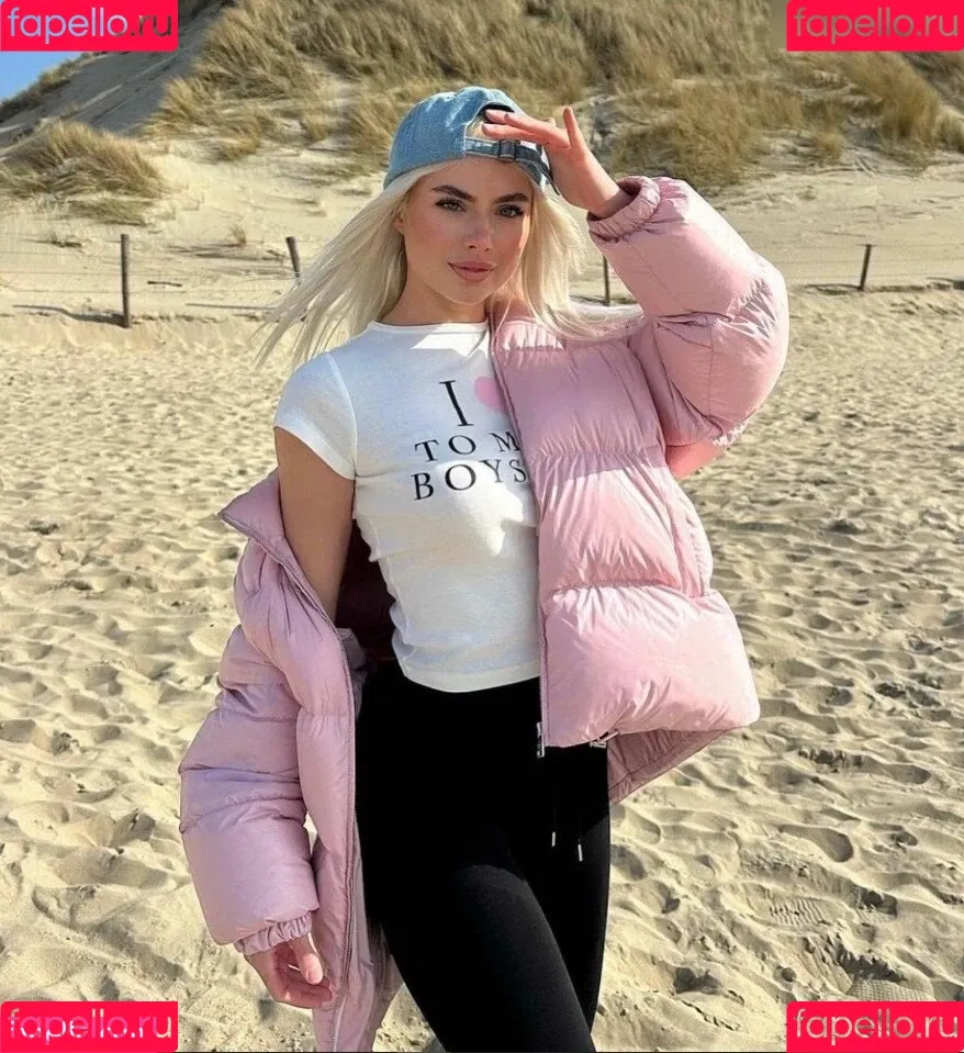 Kim Schiele Onlyfans Photo Gallery 
