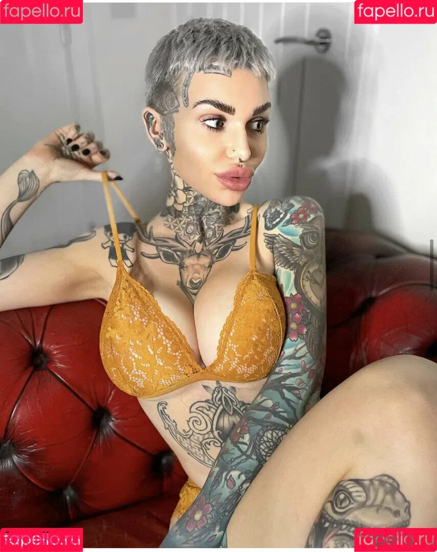 claire_no_hair Onlyfans Photo Gallery 