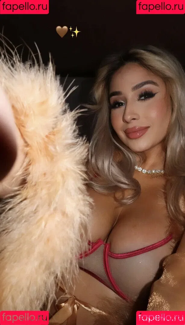 Anka Vulin Onlyfans Photo Gallery 