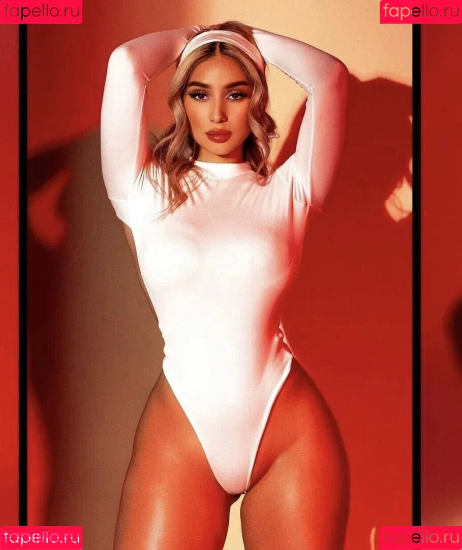 Anka Vulin Onlyfans Photo Gallery 