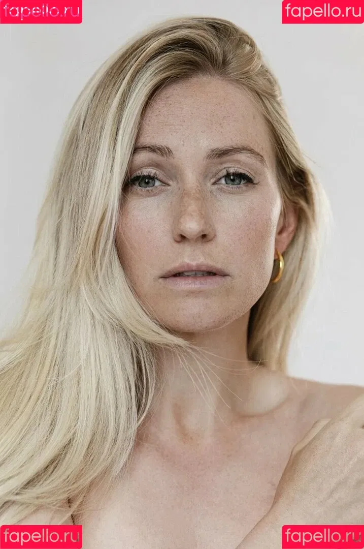 Mumma Mic's ASMR Onlyfans Photo Gallery 