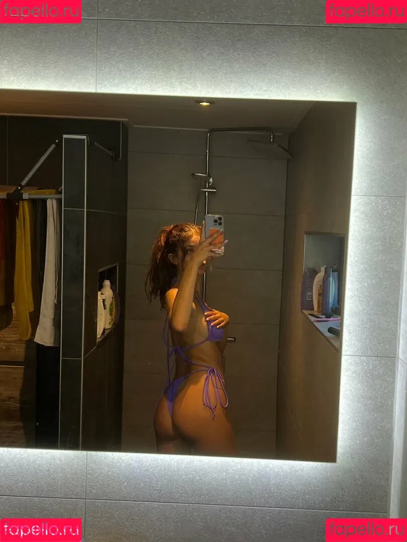 Isabella Kroon Onlyfans Photo Gallery 