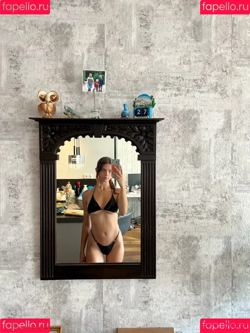 Isabella Kroon Onlyfans Photo Gallery 