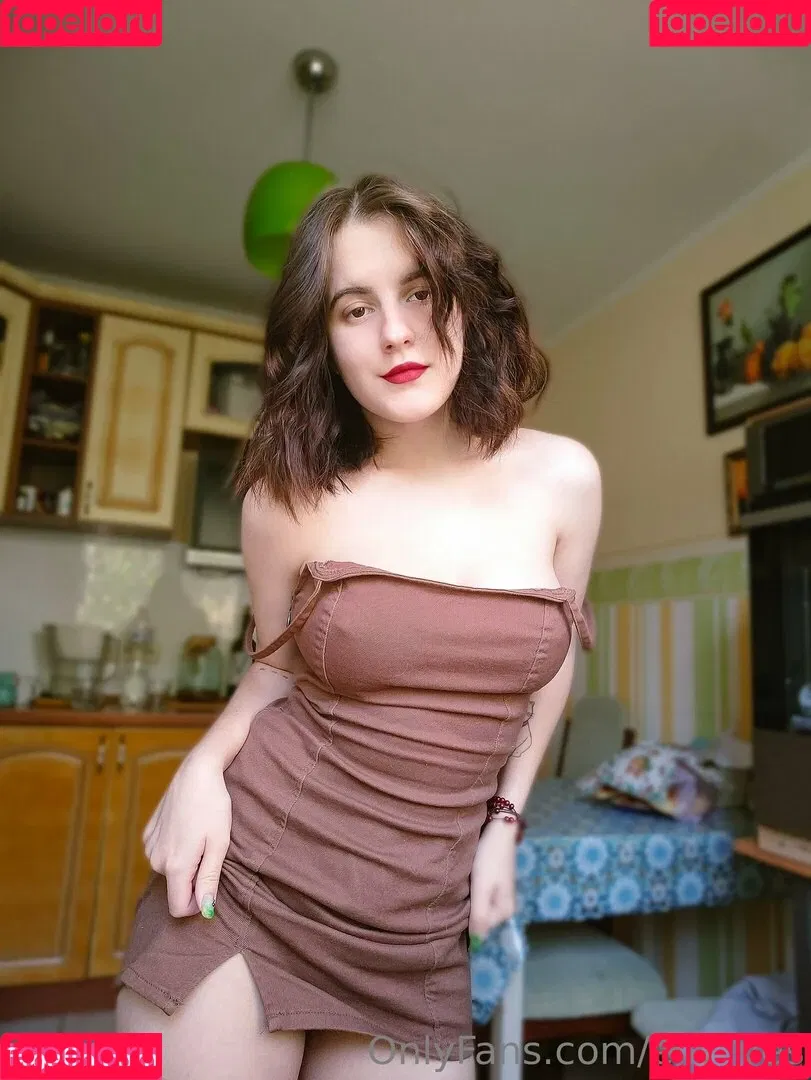 elly_yes Onlyfans Photo Gallery 
