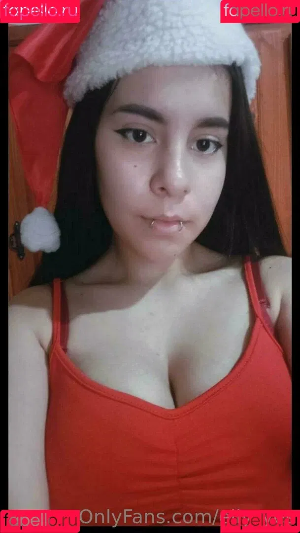 elly_yes Onlyfans Photo Gallery 