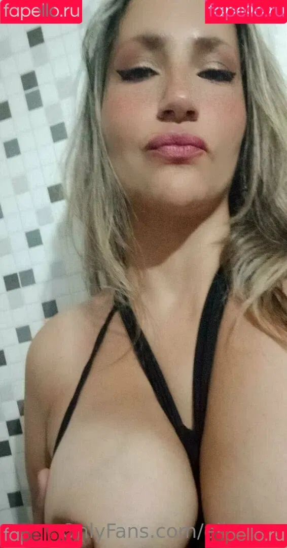 elly_yes Onlyfans Photo Gallery 