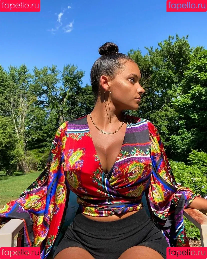 Nicole A Foster Onlyfans Photo Gallery 