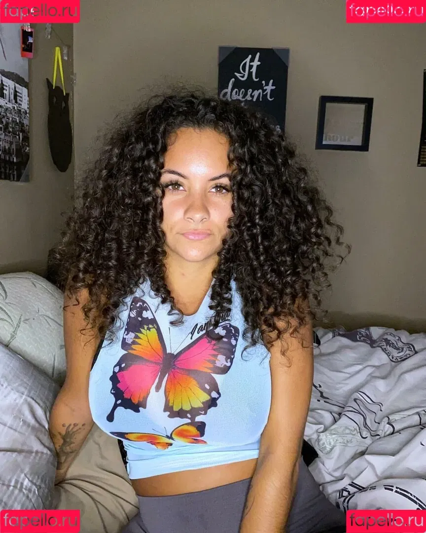 Nicole A Foster Onlyfans Photo Gallery 