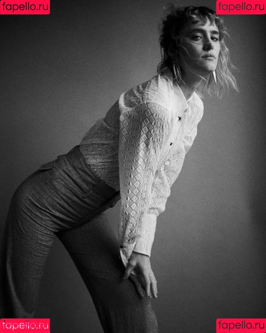 Mackenzie Davis Onlyfans Photo Gallery 