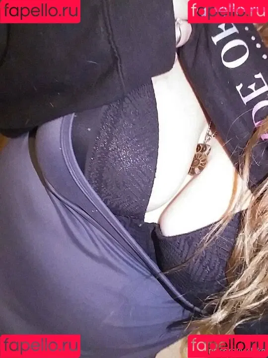 ivy.lake Onlyfans Photo Gallery 