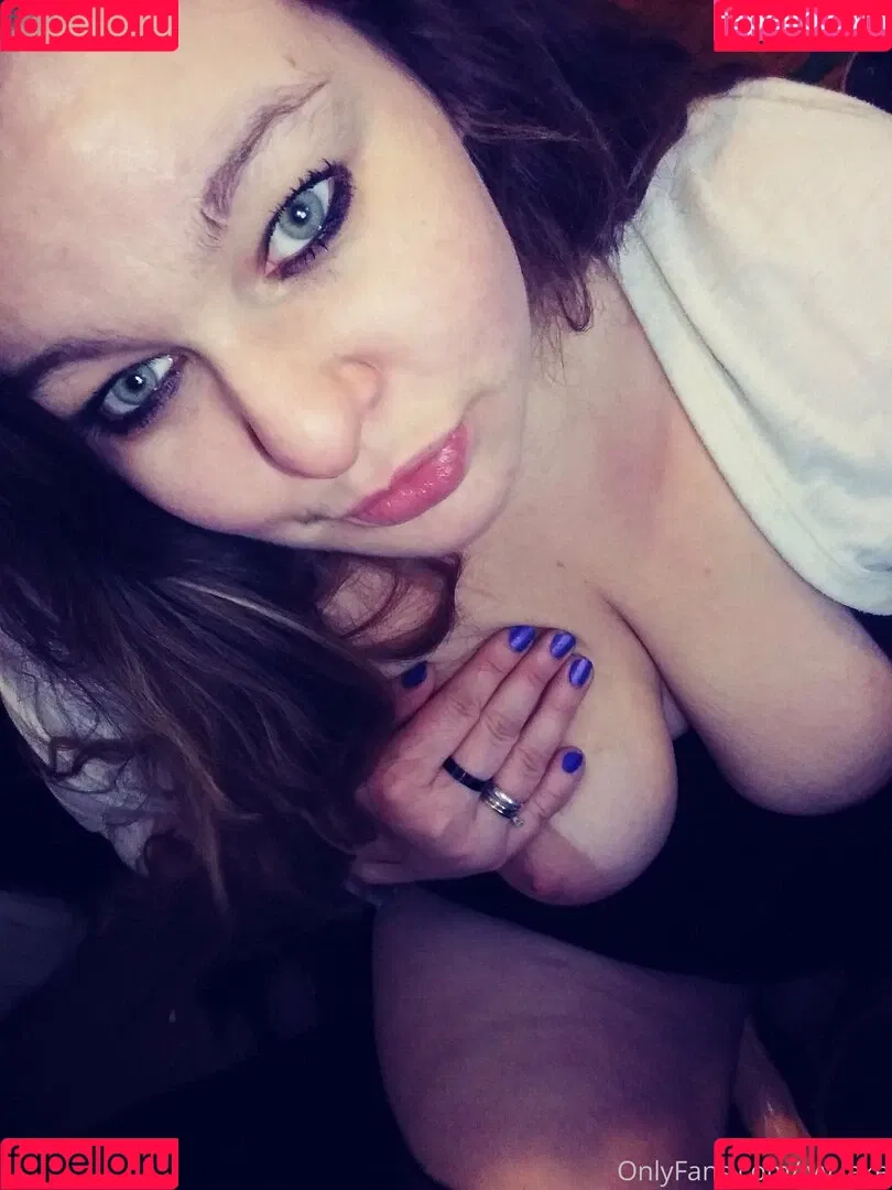 ivy.lake Onlyfans Photo Gallery 