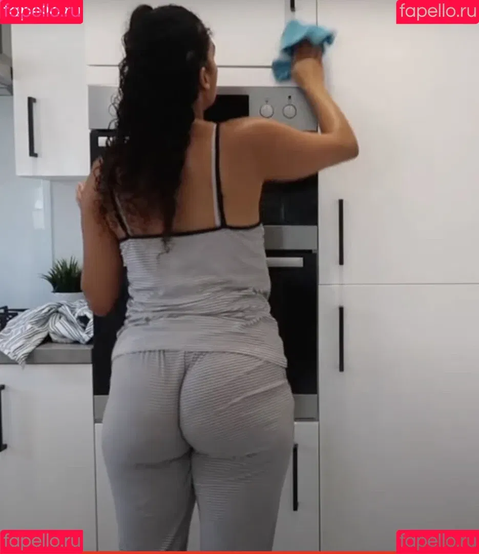 Leila Berisha Onlyfans Photo Gallery 