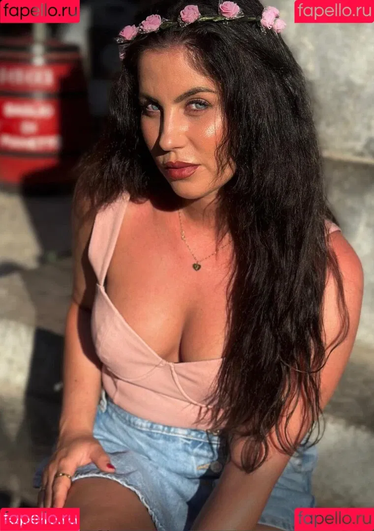 Valea Katharina Scalabrino Onlyfans Photo Gallery 
