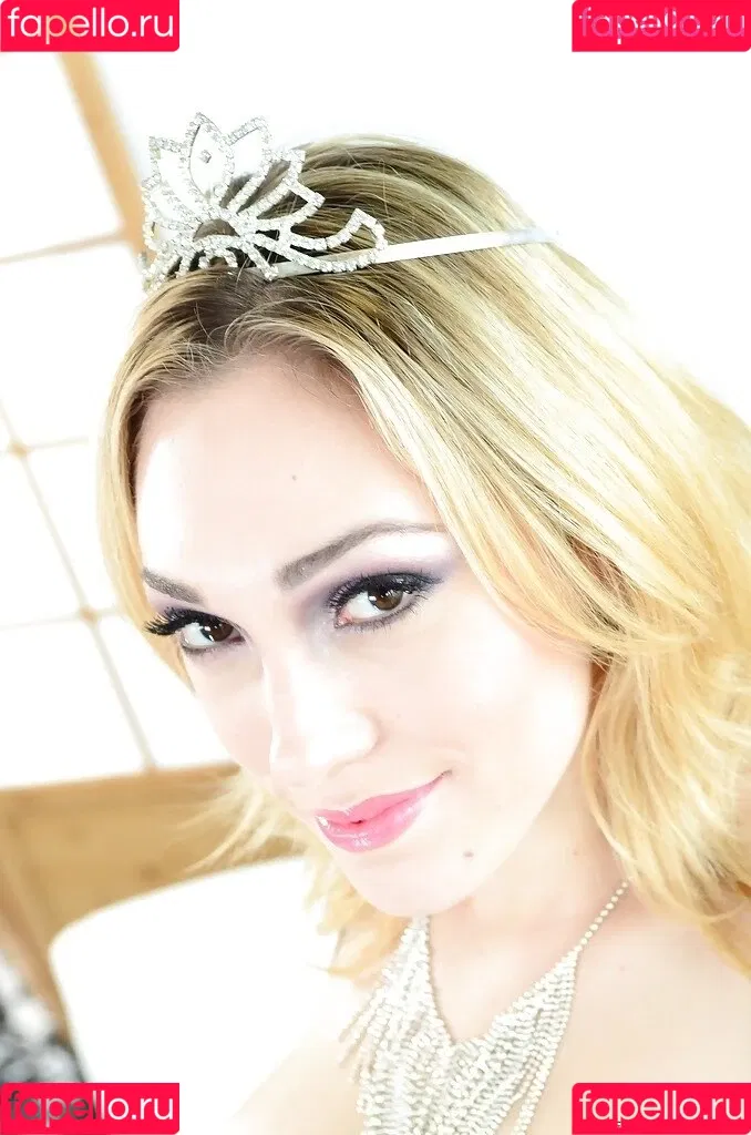 Latest leaks Lily Labeau nude - Fapello