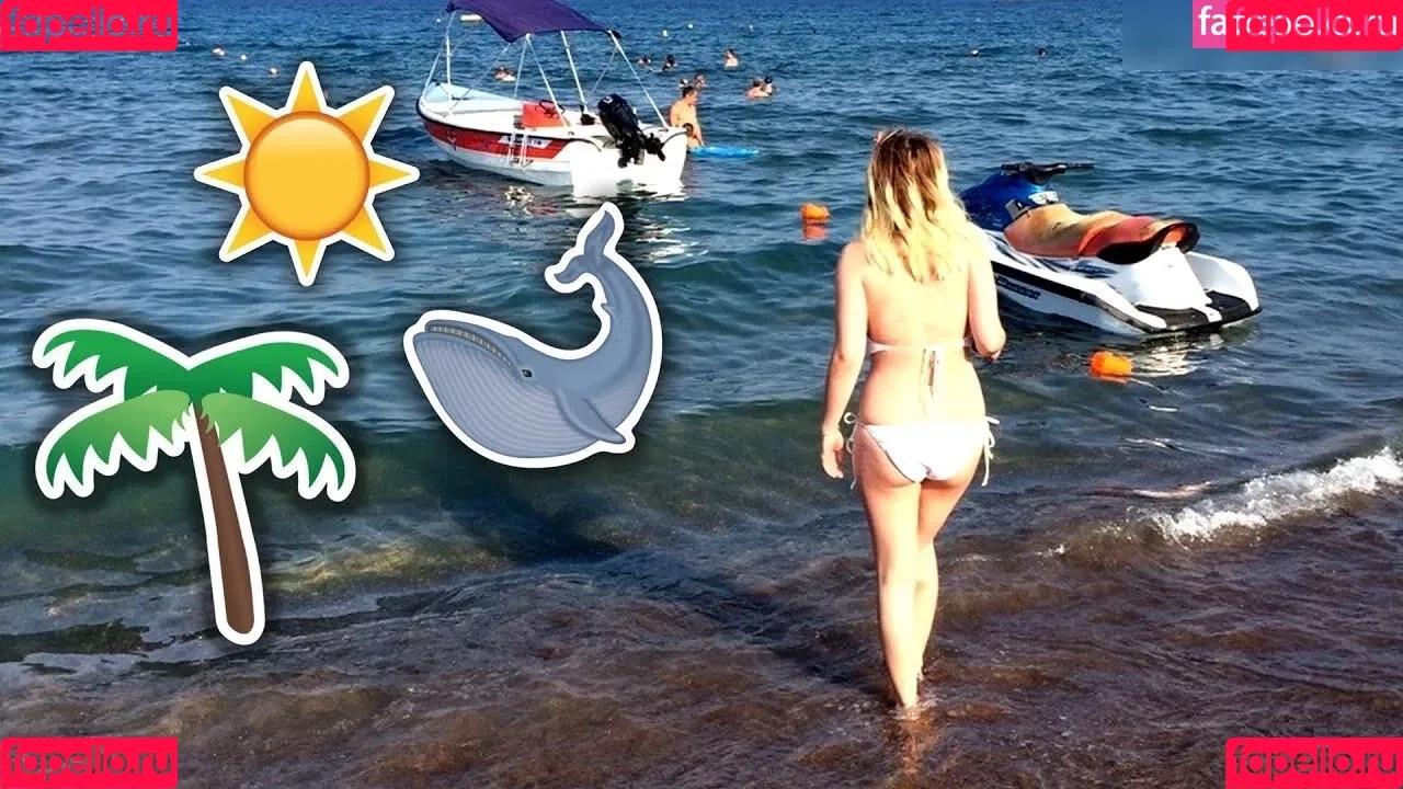 KellyMissesvlog Onlyfans Photo Gallery 
