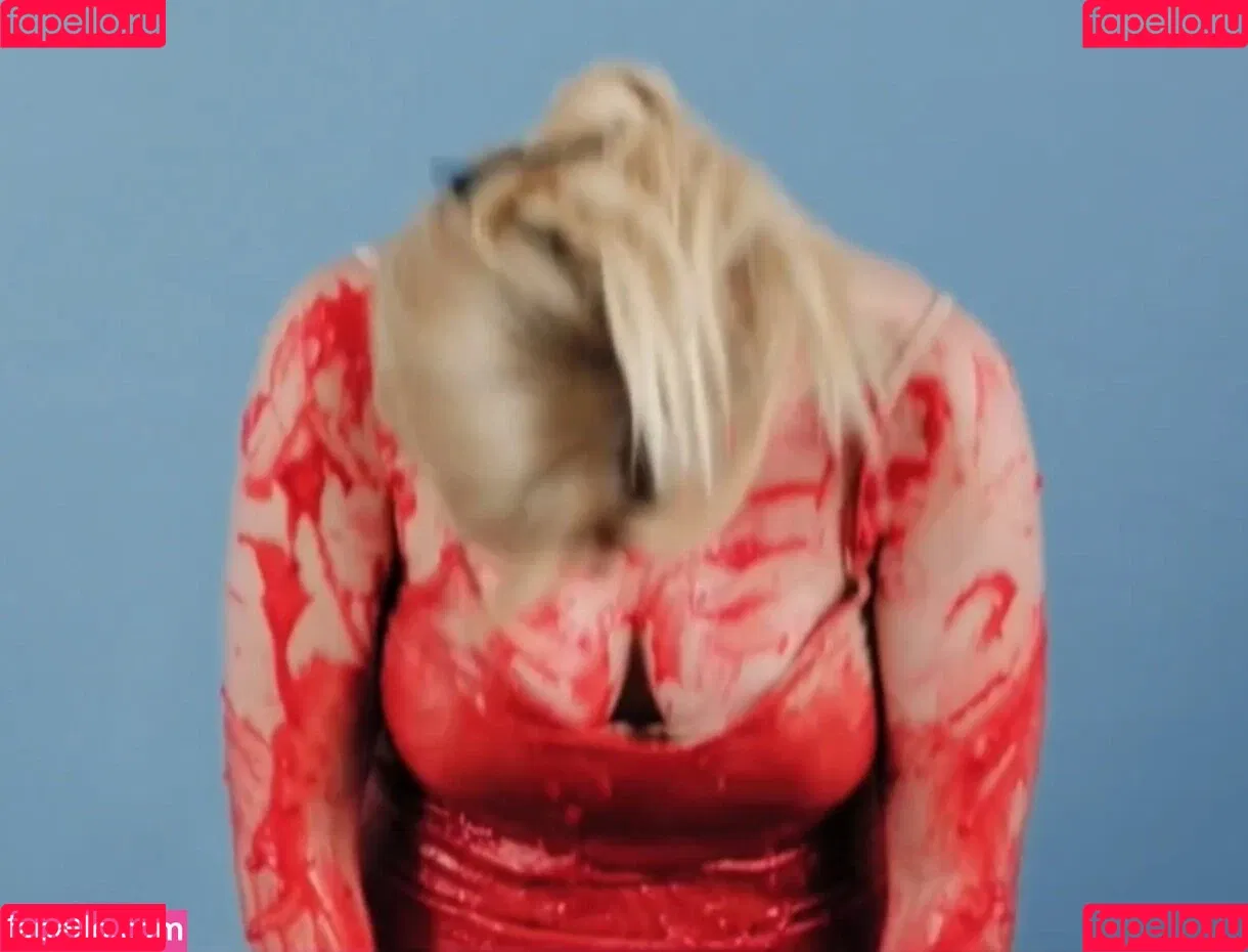 KellyMissesvlog Onlyfans Photo Gallery 
