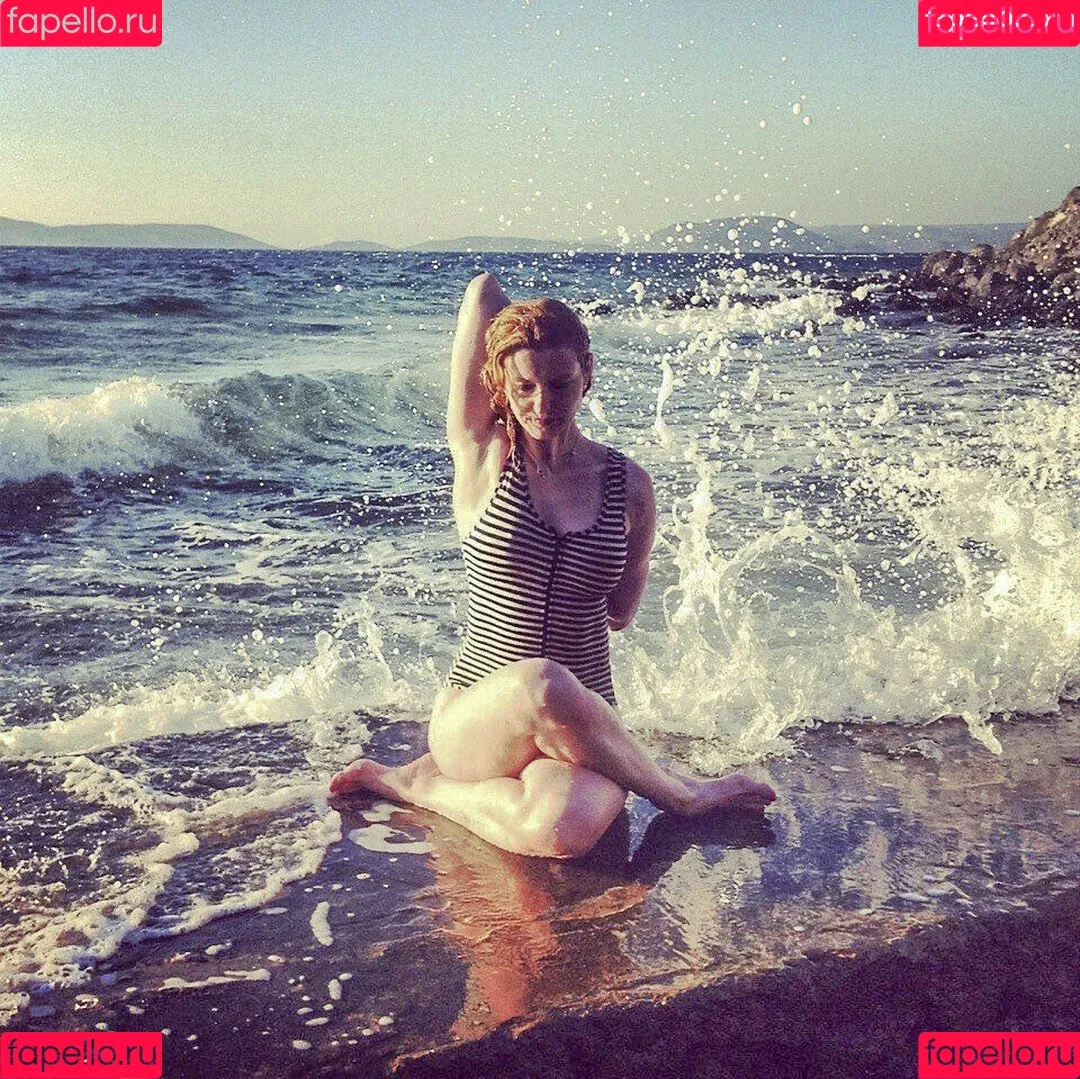 Demet Yoruç Onlyfans Photo Gallery 