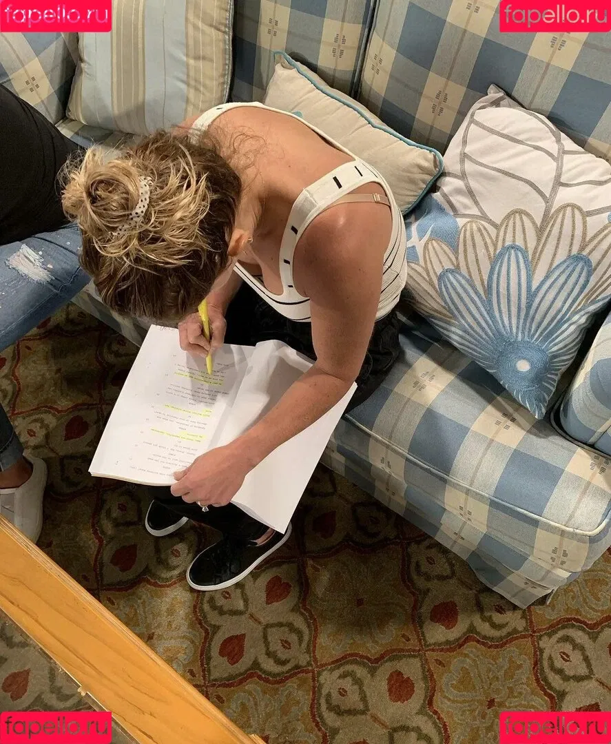 Candace Cameron Onlyfans Photo Gallery 
