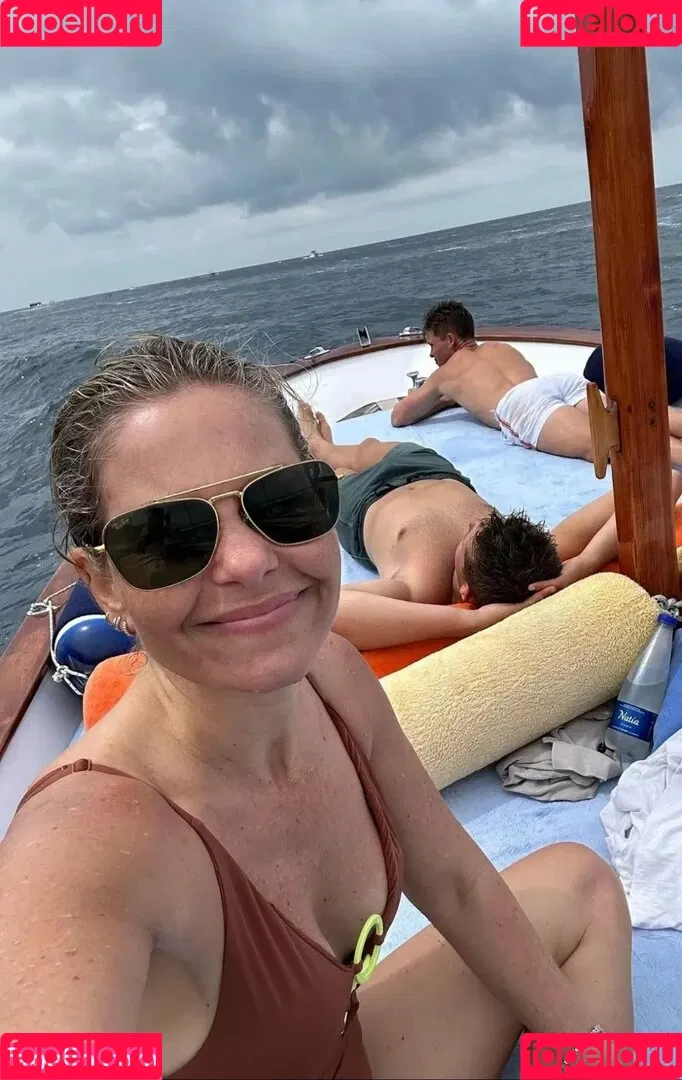 Candace Cameron Onlyfans Photo Gallery 