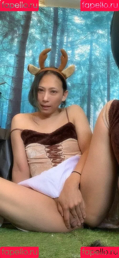YOZAKURA Onlyfans Photo Gallery 