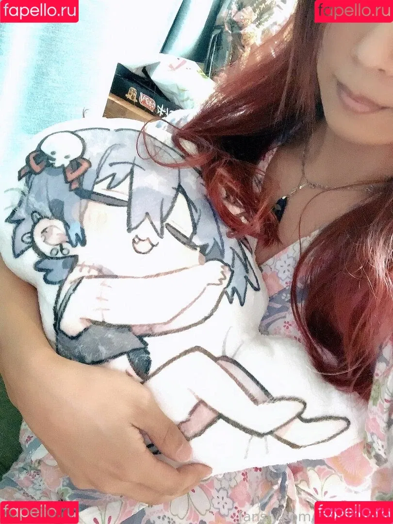 YOZAKURA Onlyfans Photo Gallery 