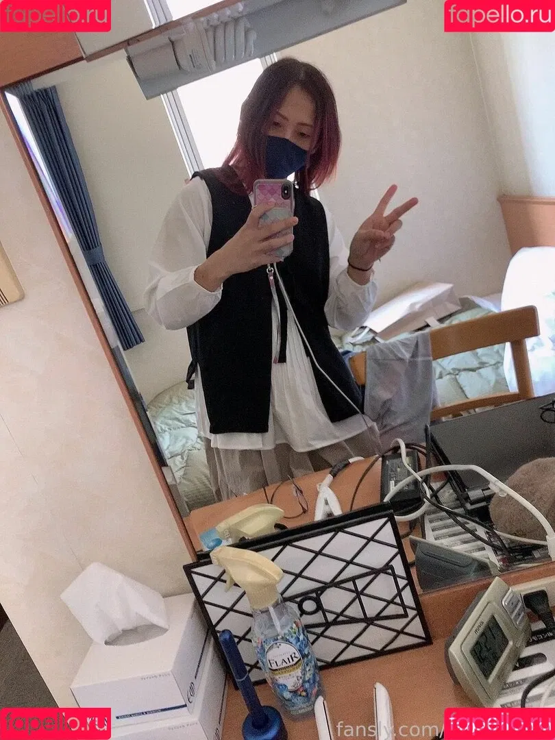 YOZAKURA Onlyfans Photo Gallery 