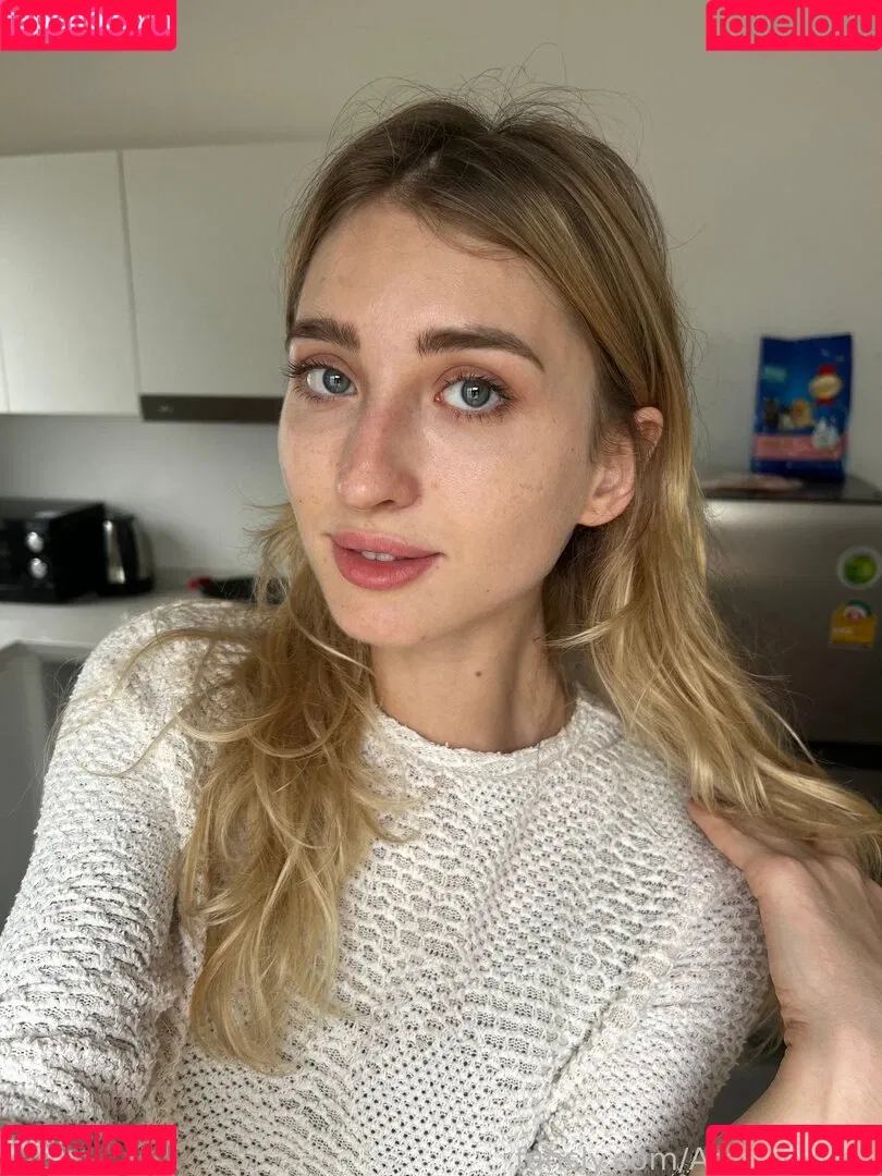 Amy_lovvee Onlyfans Photo Gallery 