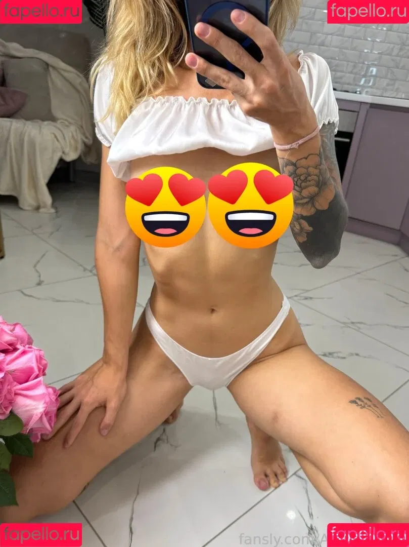 Amy_lovvee Onlyfans Photo Gallery 