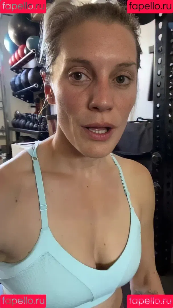 Katee Sackhoff Onlyfans Photo Gallery 