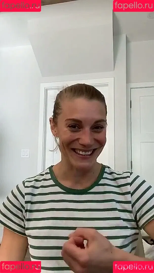 Katee Sackhoff Onlyfans Photo Gallery 