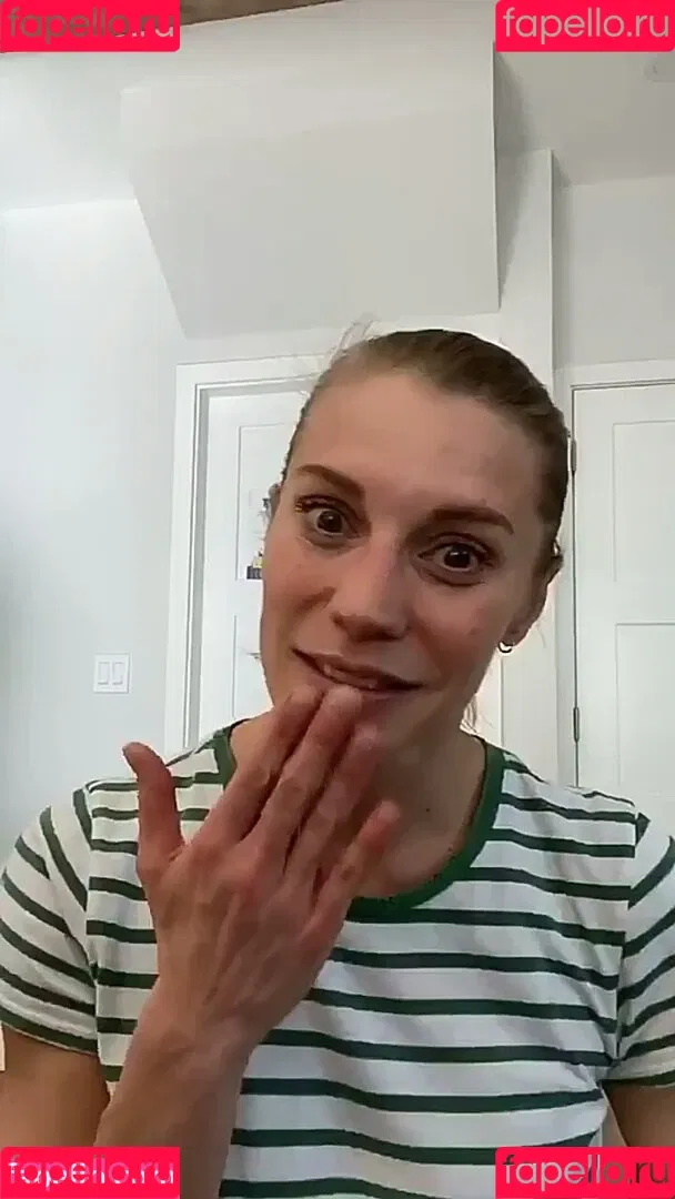 Katee Sackhoff Onlyfans Photo Gallery 