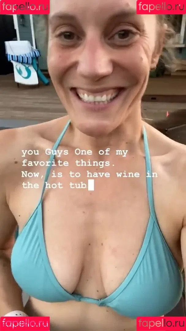 Katee Sackhoff Onlyfans Photo Gallery 