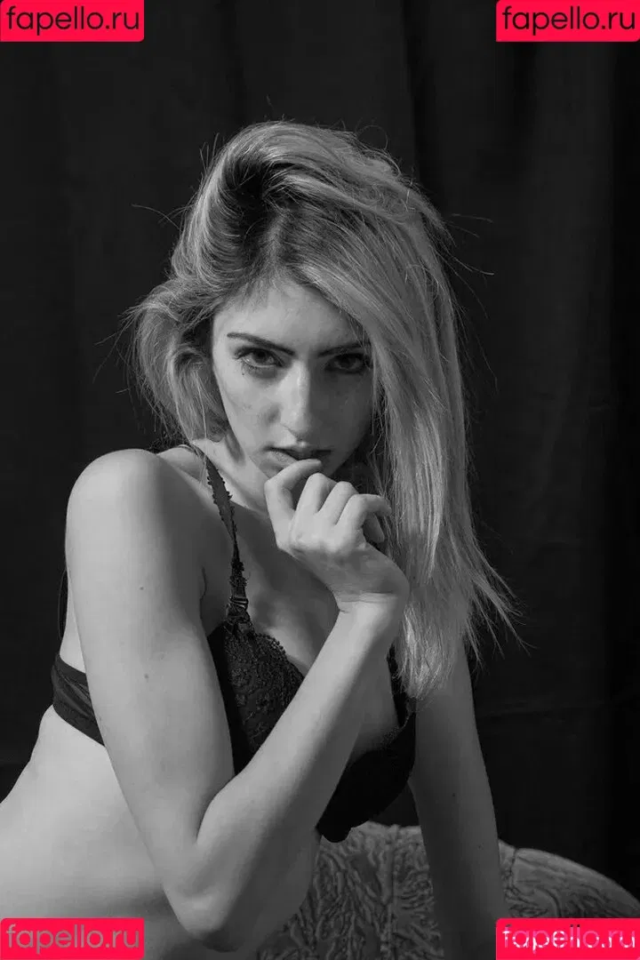Daniela Bar Onlyfans Photo Gallery 