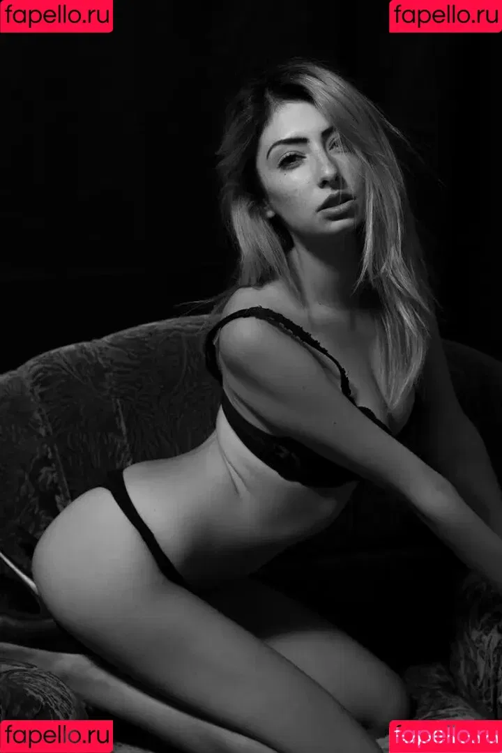 Daniela Bar Onlyfans Photo Gallery 