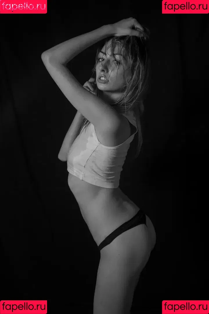 Daniela Bar Onlyfans Photo Gallery 