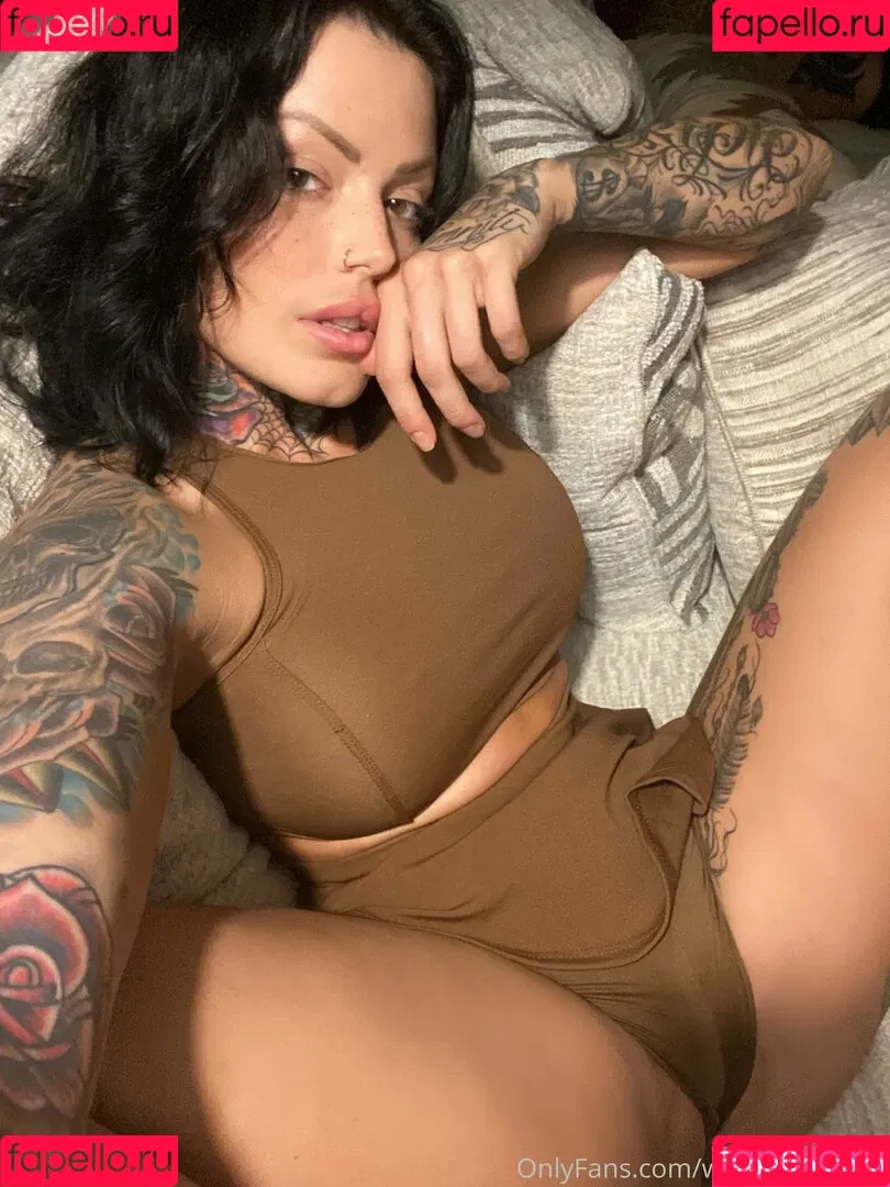 whitedovecries Onlyfans Photo Gallery 