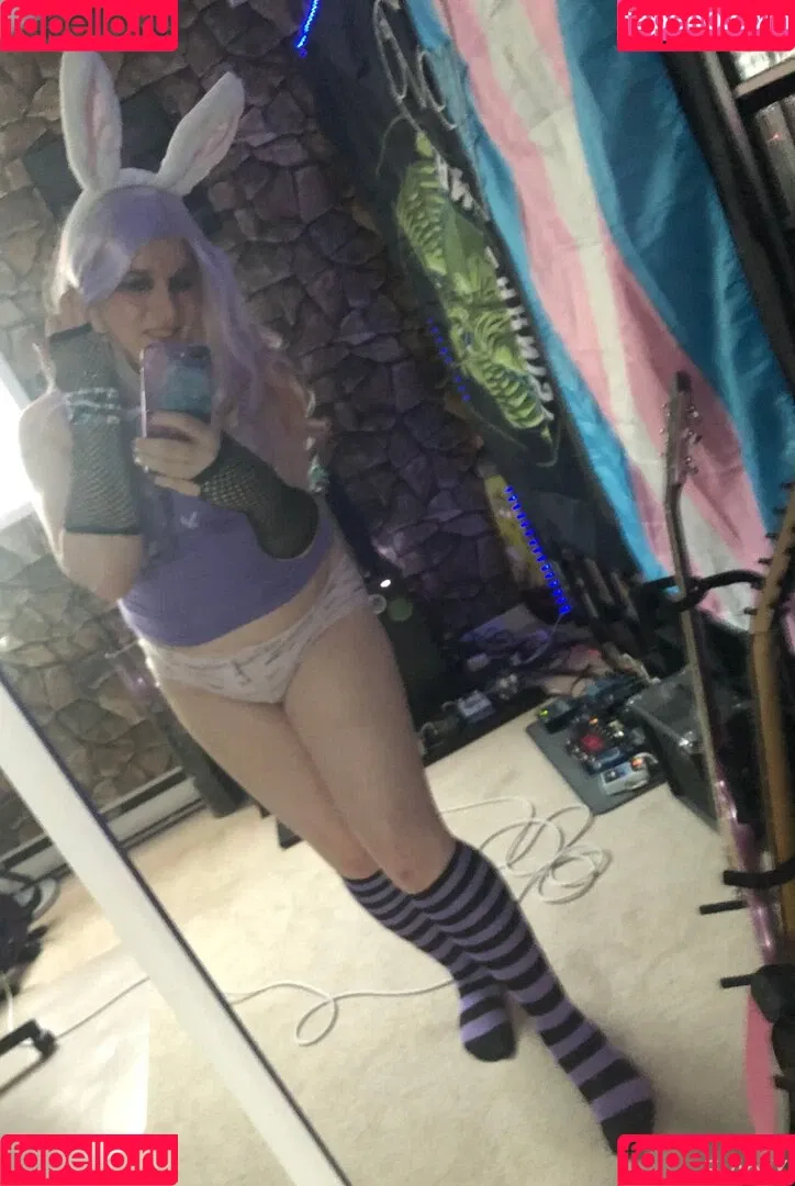Evie_X Onlyfans Photo Gallery 